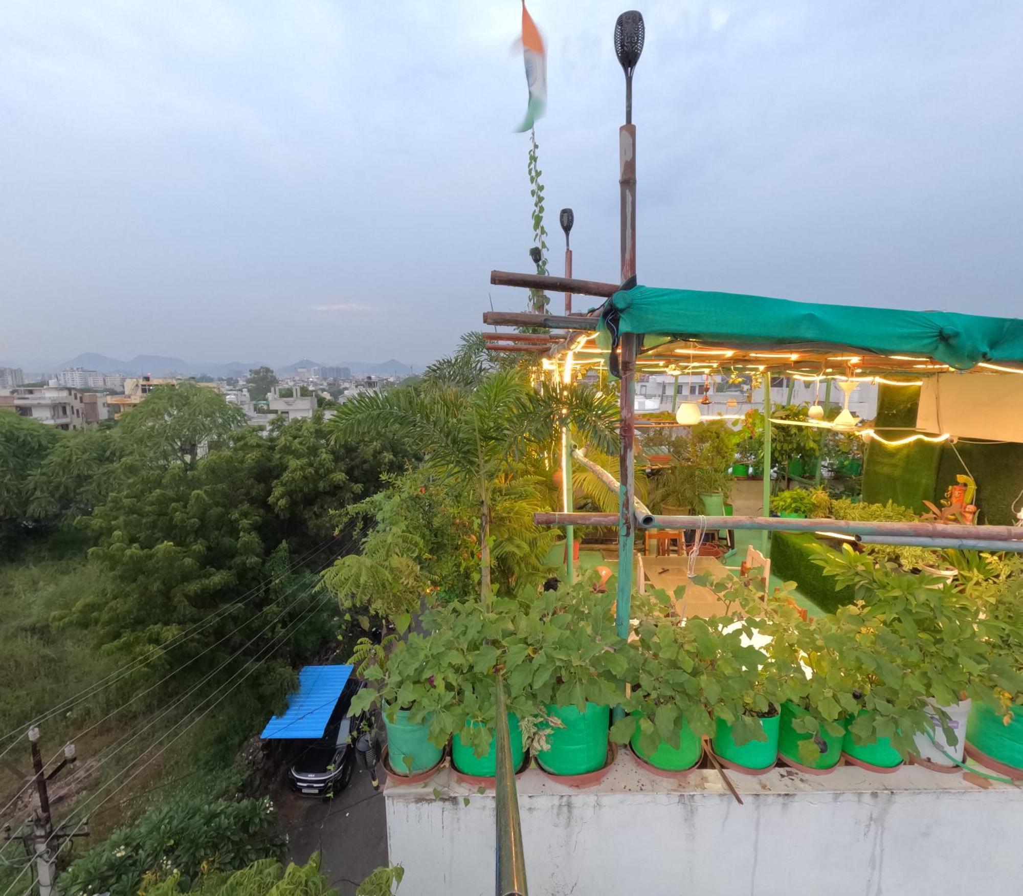 Choudhary White House Udaipur Lägenhet Exteriör bild